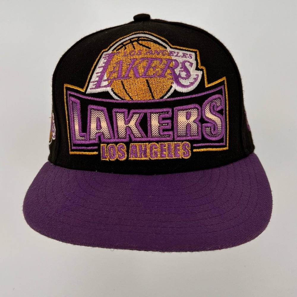 New Era Los Angeles Lakers NBA 9Fifty Snap, One Size Black Purple Gold NWOT
